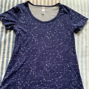 XXS GUC LuLaRoe Classic Tee w/ Constellations